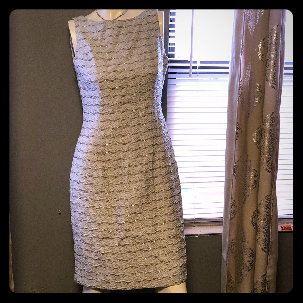 Special price Carmen marc valvo Elegant dress